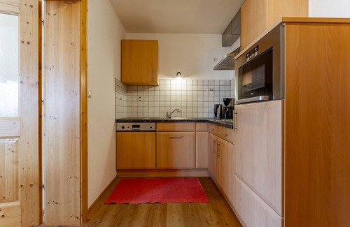 Goldegg Apartment | Stunning panorama, space, tranquillity and a swimming pool