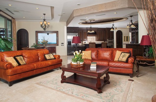 Sandy Beach Condo | Stunning Penthouse on the Water Jacuzzi Grill END UNIT Amazing Views