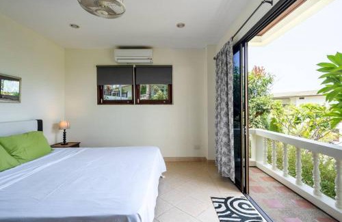 Ko Lanta Villa | Stunning Pool Villa with Sunset Sea Views
