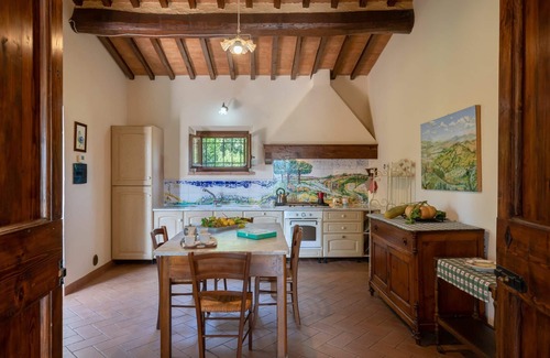 Borgo San Lorenzo Villa | Stunning private villa for 10 people with WIFI, A/C, private pool, TV, patio and pets allowed