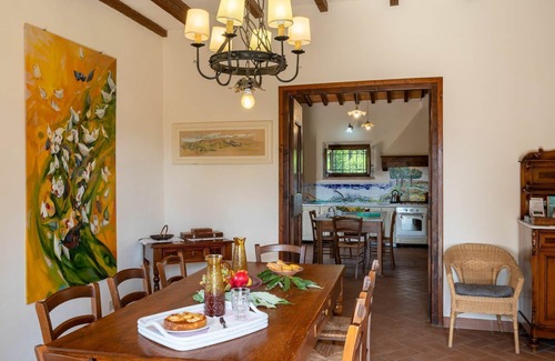 Borgo San Lorenzo Villa | Stunning private villa for 10 people with WIFI, A/C, private pool, TV, patio and pets allowed