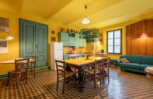Cossano Belbo House | Stunning private villa for 10 guests with A/C, private pool, patio, pets allowed and parking