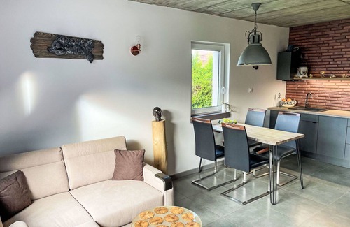 Chlapowo House | Stunning private villa for 4 people with WIFI, TV, terrace and parking
