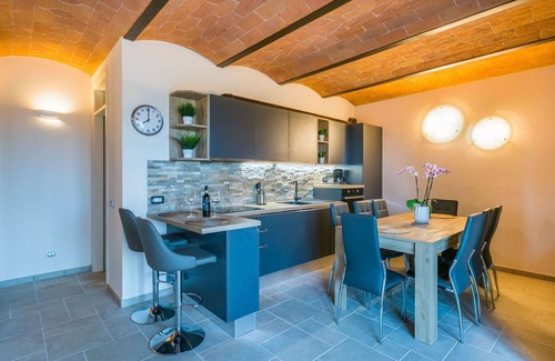 San Miniato Villa | Stunning private villa for 8 guests with WIFI, A/C, private pool, TV, terrace and parking