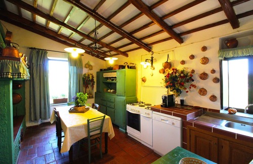 Monte San Savino Villa | Stunning private villa for 4 guests with WIFI, A/C, private pool and TV, close to Arezzo