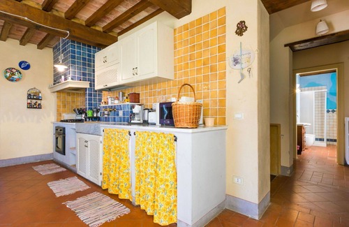 Santa Luce Villa | Stunning private villa with private pool, TV, terrace, pets allowed, panoramic view and parking