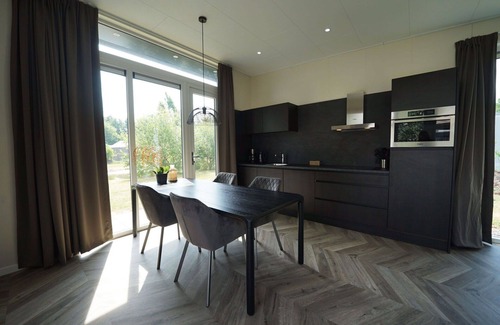 IJhorst House | Stunning private villa for 4 people with pool, WIFI, TV and terrace