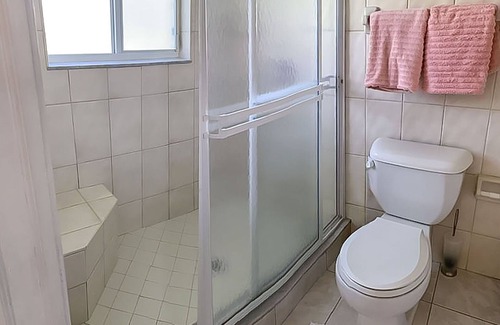 Bell Villa Villa | Stunning private villa for 6 people with WIFI, private pool, A/C, TV, terrace and parking