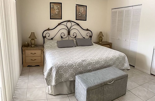 Bell Villa Villa | Stunning private villa for 6 people with WIFI, private pool, A/C, TV, terrace and parking