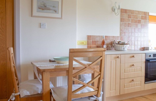 Bornesketaig House | Stunning private villa for 2 guests with WIFI, TV and parking