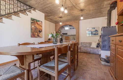 Bolognola House | Stunning private villa with WIFI, TV, balcony, pets allowed, panoramic view and parking