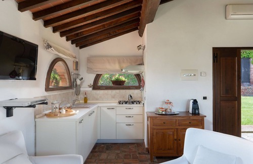 Santarello Villa | Stunning private villa with private pool, hot tub, WIFI, TV and pets allowed, close to Montepulc.