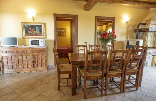 Corchiano Villa | Stunning private villa with private pool, WIFI, TV, terrace, pets allowed, panoramic view, parking