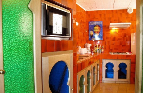 Bendejun House | Stunning private villa for 5 guests with WIFI, TV, patio and pets allowed