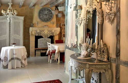 Prats-de-Carlux House | Stunning private villa for 6 people with WIFI, private pool, TV, terrace and parking