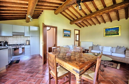 Lucignano Villa | Stunning private villa with private pool, WIFI, A/C, TV, patio, panoramic view and parking