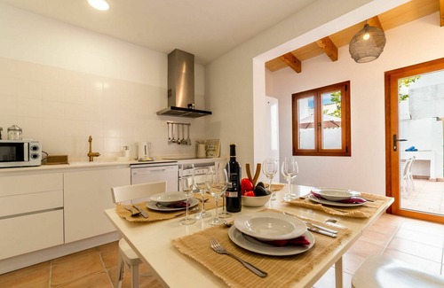 S'Arraco House | Stunning private villa for 6 people with A/C, WIFI, TV, patio and parking