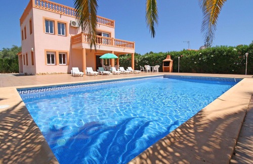 Casas de Torrat Villa | Stunning private villa with WIFI, A/C, private pool, TV, terrace, pets allowed and parking