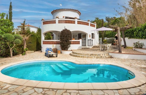 Rio d'Oro House | Stunning private villa for 8 guests with WIFI, A/C, private pool, TV, terrace and parking
