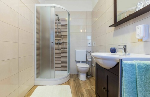 Munci House | Stunning private villa for 6 guests with A/C, private pool, WIFI, TV, patio and parking