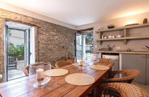 Nonza House | Stunning private villa for 6 guests with A/C, WIFI, TV, terrace, pets allowed and parking