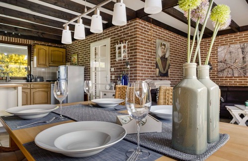 Wolphaartsdijk House | Stunning private villa for 4 people with WIFI, TV, terrace, pets allowed and parking