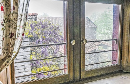 Blassac House | Stunning private villa for 6 people with WIFI, TV, terrace and pets allowed