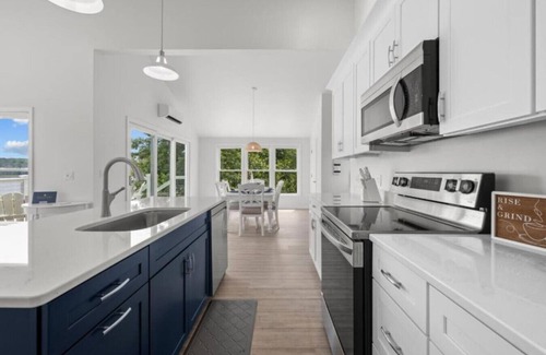 Winterport Cottage | Stunning Remodeled Coastal Oasis - Gorgeous Water Views, A/C, Dogs, Firepit