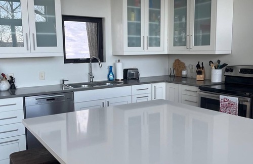 Markesan House | Stunning remodeled home with floor to ceiling views