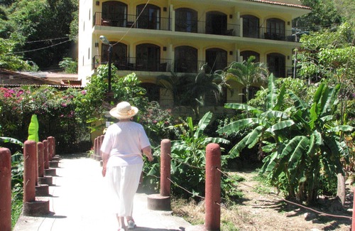 Boca de Tomatlan Apartment | Stunning River Valley touching the Bay of Banderas.Family friendly.