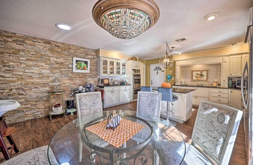 Rogers Villa | Stunning Rogers Villa w/Pond ~ 7 Mi to Lake
