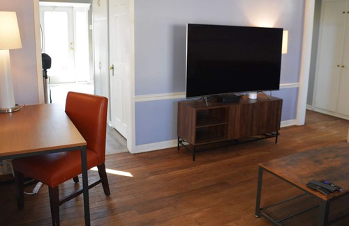 Royal Oak House | Stunning Royal Oak Townhouse