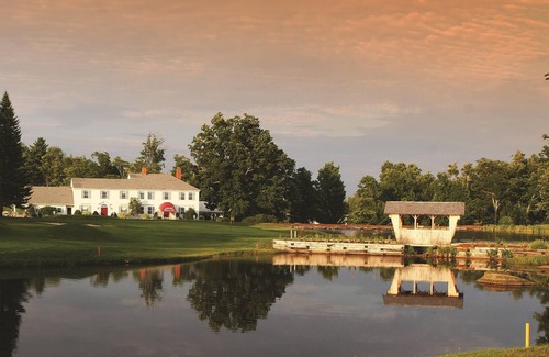 Francestown Resort | Stunning & Scenic 1BR w/ Resort Pool and Close to Ski Area