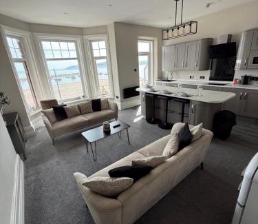 Rhos on Sea Apartment | Stunning Sea View Apartment With Balcony & Parking