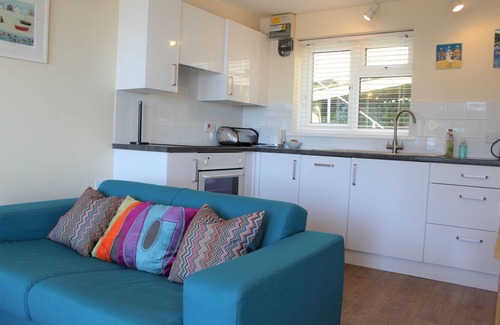 Seaton Apartment | Stunning Sea Views from this Cosy 1 Bedroom Single-Storey Apartment