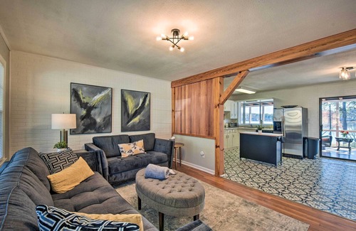 Seneca House | Stunning Seneca Home w/Lake Keowee Access!