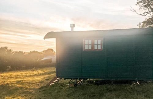 Bideford House | Stunning Shepherd's Hut Retreat North Devon