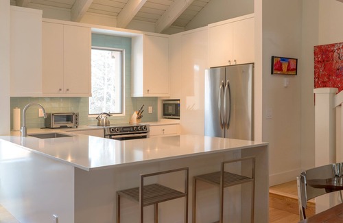 Sun Valley Condo | Stunning Snowcreek in SV on Dollar Mtn. ski in ski out!