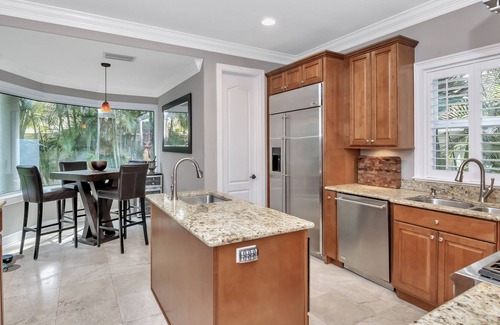 Virginia Park House | Stunning South Tampa 6 Bedroom House