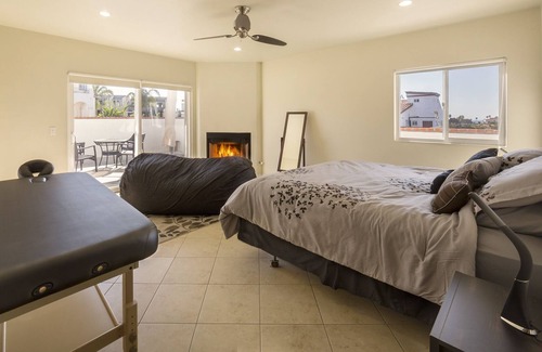 Salsipuedes House | Stunning, spacious 6 BD/4.5 bath home on golf course with beautiful ocean views