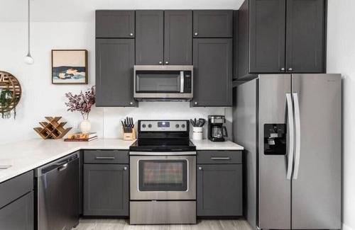 Meridian-Kessler Apartment | Stunning Studio Apt near Broad Ripple CozySuites