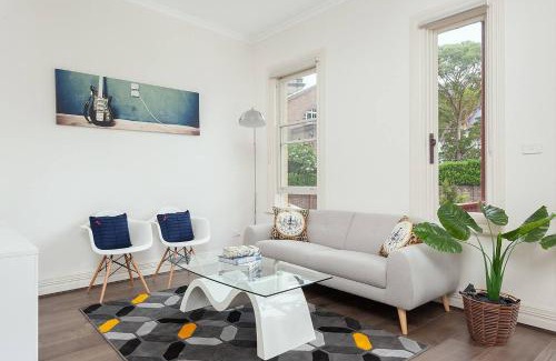 Millers Point Apartment | STUNNING SYDNEY HOME 11