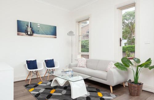 Millers Point Apartment | STUNNING SYDNEY HOME 5