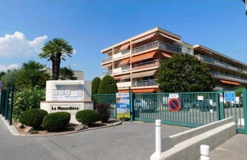 Plaine de la Brague Apartment | Stunning T4 Musardière