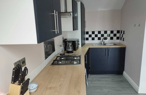 Queens Quarter Apartment | Stunning Top Floor 1-Bed Apartment, Belfast City Centre