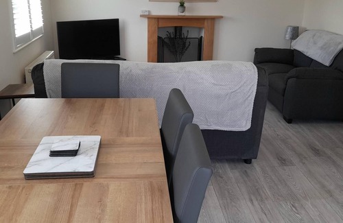 Bridlington Ski Chalet | Stunning two Storey Spacious Chalet