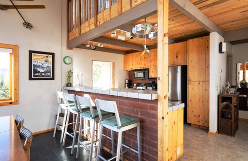 Truckee House | Stunning View Home in Truckee