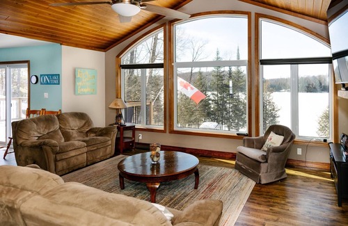Dysart et al Cottage | Stunning views of Wenona Lake