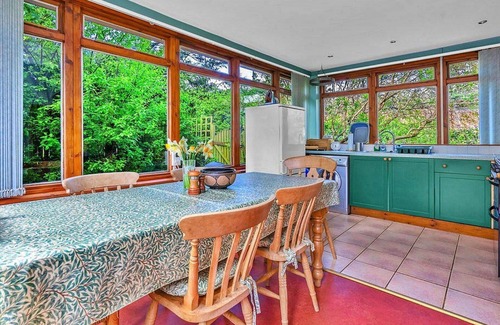 East Linton House | Stunning villa for 5 people with WIFI, terrace, pets allowed and parking