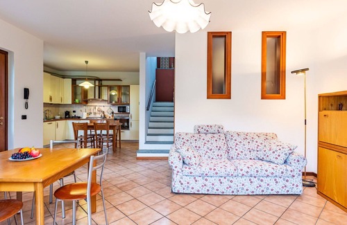 Arizzano House | Stunning villa for 5 people with WIFI, TV, balcony and parking